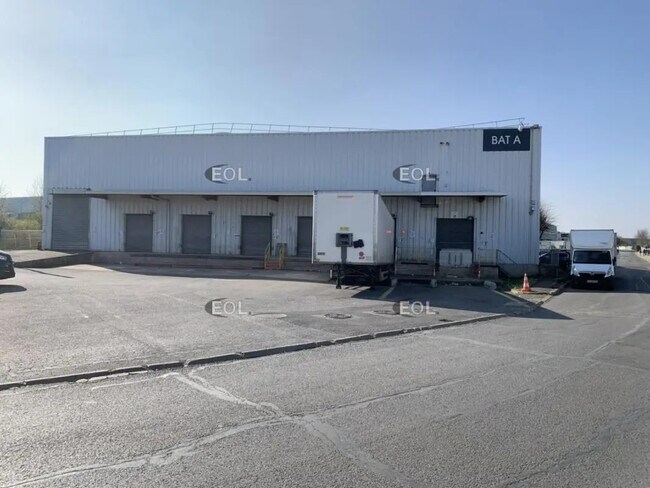 Plus de détails pour Industriel/Logistique à louer