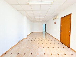 Bureaux/Local commercial dans Amposta, Tarragona à louer Photo intérieure– Image 2 sur 4