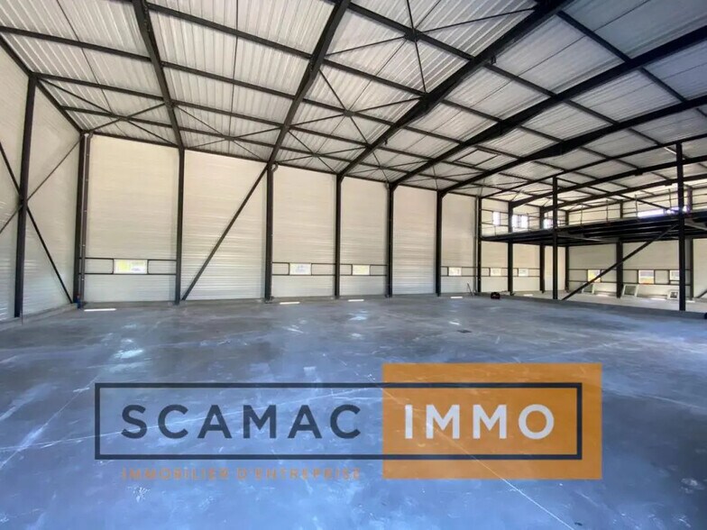 Industriel/Logistique dans Vedène à louer - Photo de l’immeuble – Image 3 sur 4