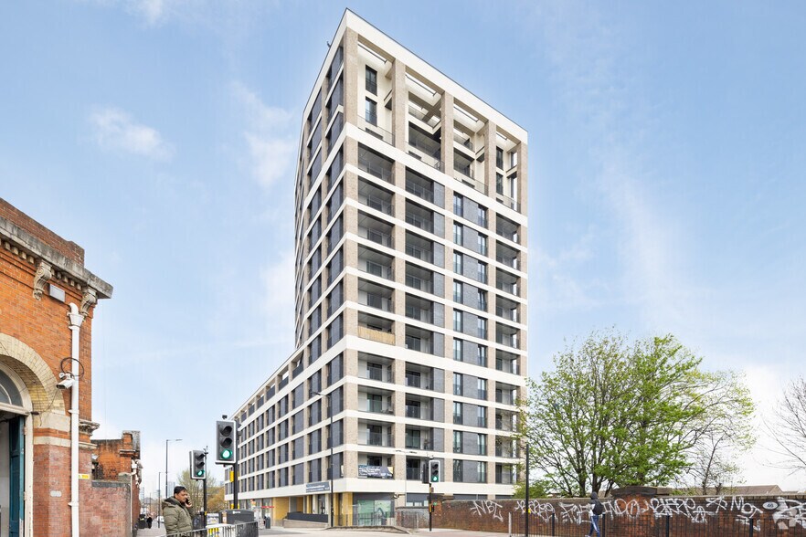200 Plaistow Rd, Londres à louer - Photo de l’immeuble – Image 2 sur 6