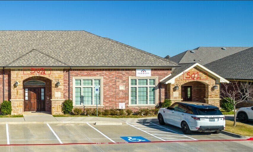 425 Old Newman Rd, Frisco, TX à louer Photo de l’immeuble– Image 1 sur 15
