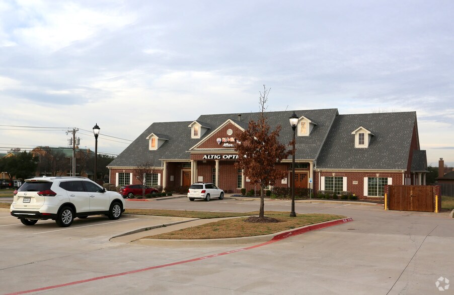 3451 Western Center Blvd, Fort Worth, TX à louer - Photo de l’immeuble – Image 3 sur 3