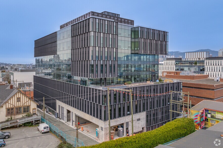 110 E 5th Ave, Vancouver, BC à louer - Photo de l’immeuble – Image 3 sur 4