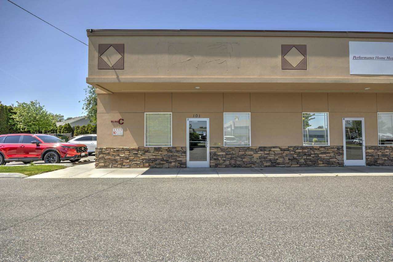 515 N Neel St, Kennewick, WA à louer Photo de l’immeuble– Image 1 sur 16