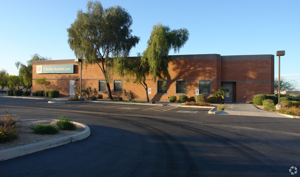 710 W Bell Rd, Phoenix, AZ à vendre - Photo de l’immeuble – Image 3 sur 4