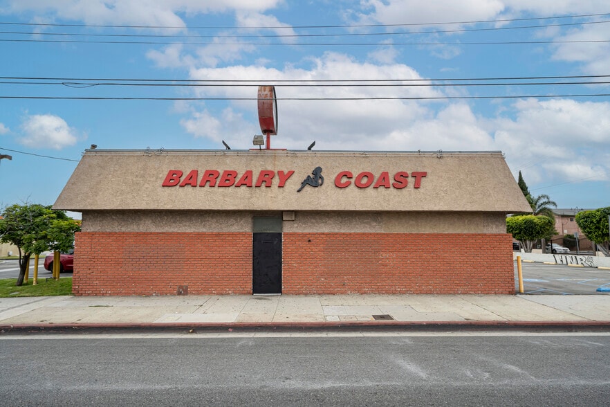 14318 Western ave, Gardena, CA à louer - Photo principale – Image 1 sur 17