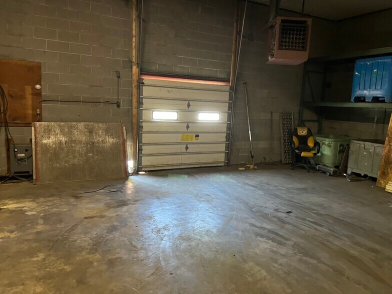50 Prospect St, Claremont, NH à louer - Photo de l’immeuble – Image 3 sur 4