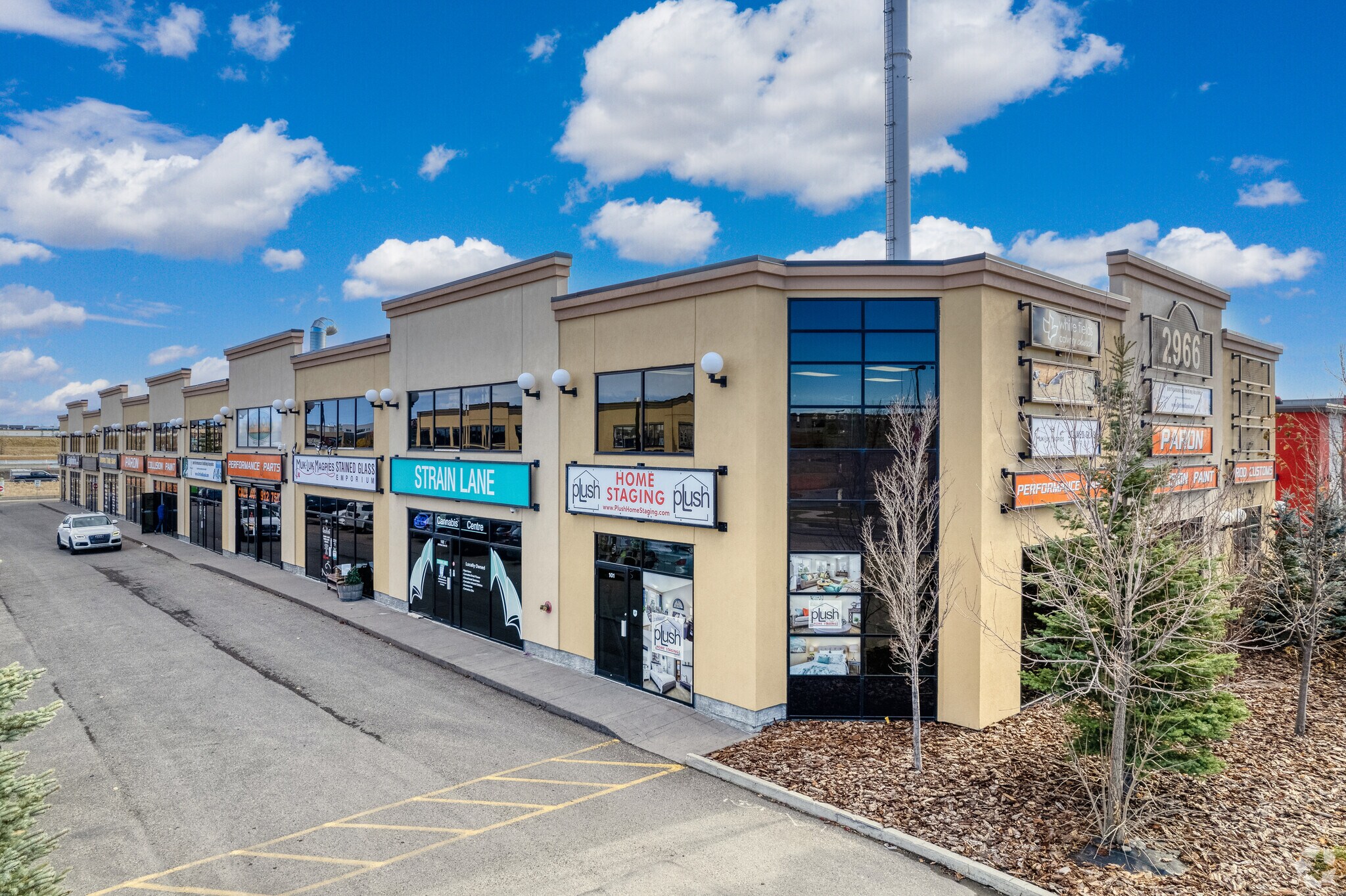 2966 Main St SE, Airdrie, AB à vendre Photo principale– Image 1 sur 7