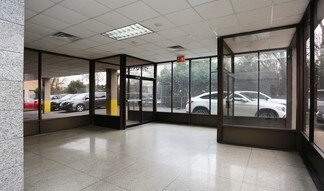 Plus de détails pour 175-01 Rockaway Blvd, Jamaica, NY - Bureau à louer