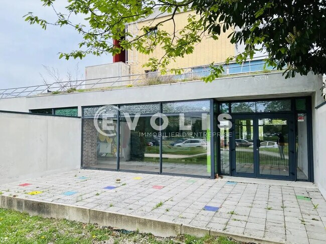 Plus de détails pour Bureau à vendre