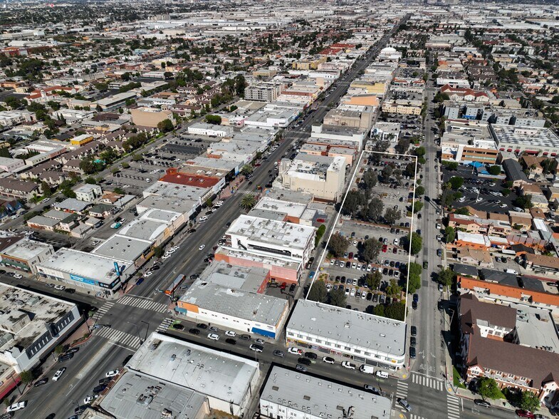 6710-6720 Pacific Blvd, Huntington Park, CA à vendre - Photo de l’immeuble – Image 3 sur 14