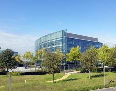 400 South Oak Way, Reading à louer - Photo de l’immeuble – Image 2 sur 7