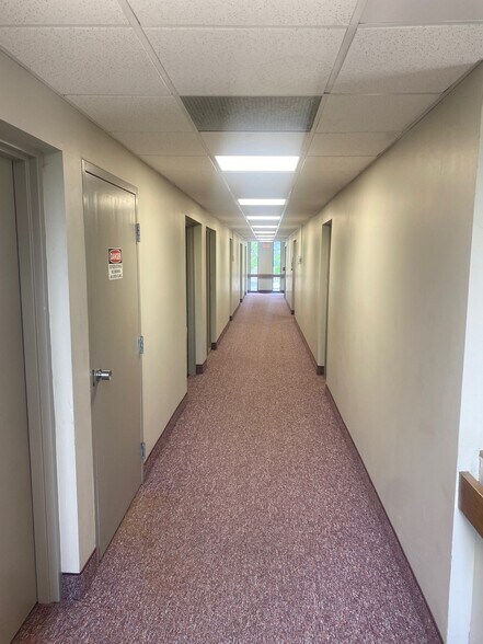 5180 E Main St, Columbus, OH à vendre - Photo intérieure – Image 2 sur 20