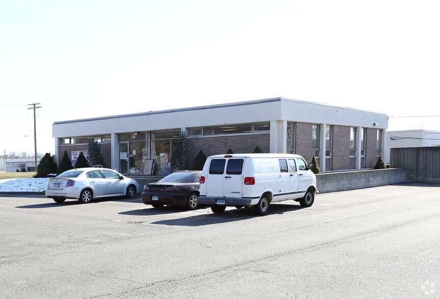 470-474 Frontage Rd, West Haven, CT à louer - Photo de l’immeuble – Image 3 sur 3