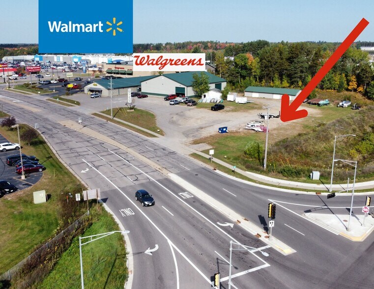 2267 Lincoln St, Rhinelander, WI à vendre - Photo de l’immeuble – Image 1 sur 3