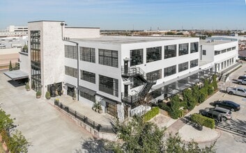 2500 Summer St, Houston, TX à louer Photo intérieure– Image 2 sur 8