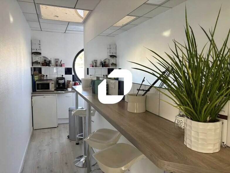 86 Rue Henri Depagneux, Limas à vendre - Photo de l’immeuble – Image 2 sur 10