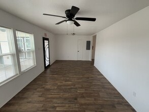 1809 E Rancier Ave, Killeen, TX à louer Photo intérieure– Image 2 sur 5