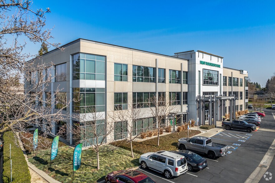 1375 Exposition Blvd, Sacramento, CA à louer - Photo principale – Image 1 sur 21