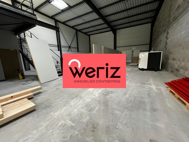 Plus de détails pour 281 Avenue Des Chasseens, Gardanne - Industriel/Logistique à louer