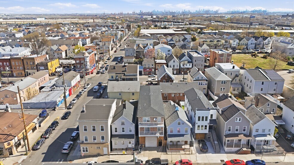 459 Fulton St, Elizabeth, NJ à vendre - Aérien – Image 3 sur 8