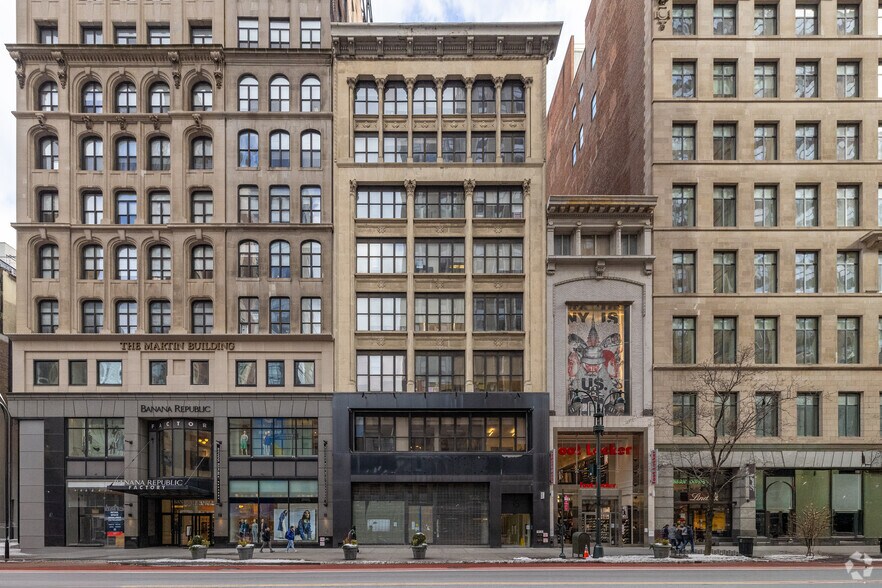 15 W 34th St, New York, NY à vendre - Photo de l’immeuble – Image 1 sur 17