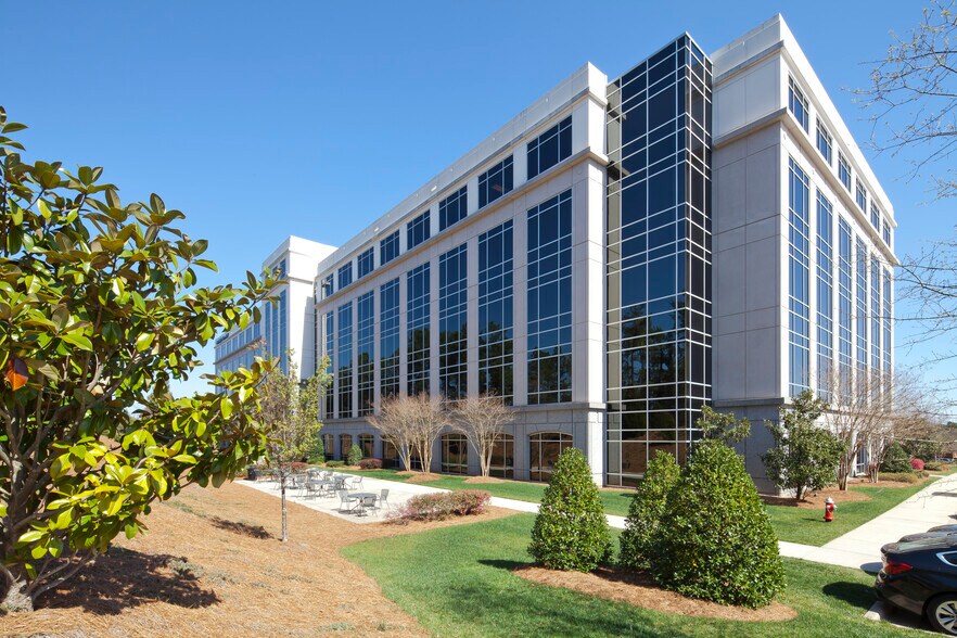 3005 Carrington Mill Blvd, Morrisville, NC à louer - Photo de l’immeuble – Image 3 sur 44