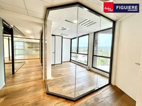 70 Rue De La Tramontane, Aix-en-Provence à louer Photo intérieure– Image 2 sur 14