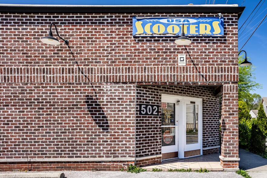 502 S Keystone Ave, Indianapolis, IN à louer - Photo de l’immeuble – Image 2 sur 21