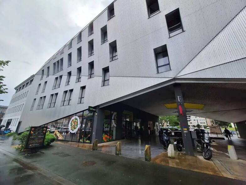 Bureau dans Bordeaux à louer - Photo de l’immeuble – Image 1 sur 8