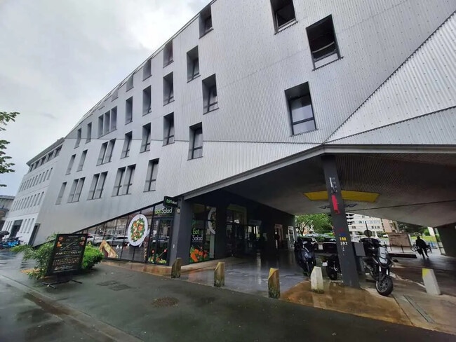 Plus de détails pour Bureau à louer