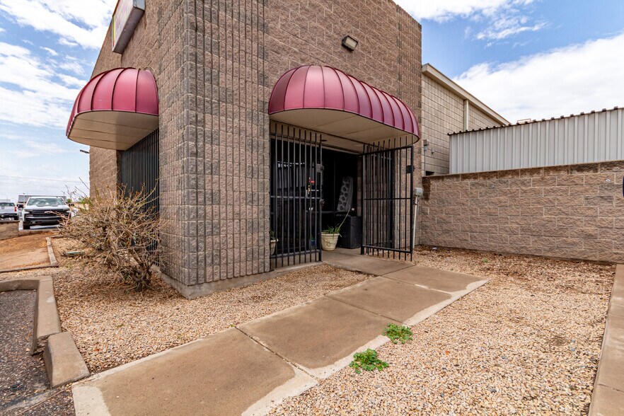 6016 N 57th Ave, Glendale, AZ à vendre - Photo de l’immeuble – Image 3 sur 35