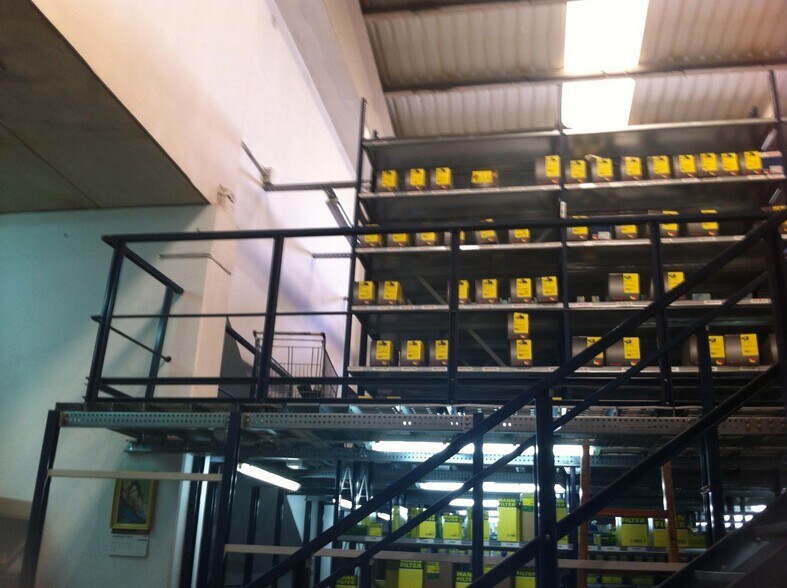 Industriel/Logistique dans Torrejón de Ardoz, Madrid à louer - Photo de l’immeuble – Image 3 sur 8