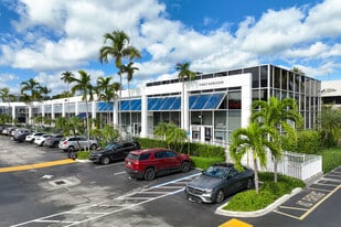 The Square at Key Biscayne - Local commercial