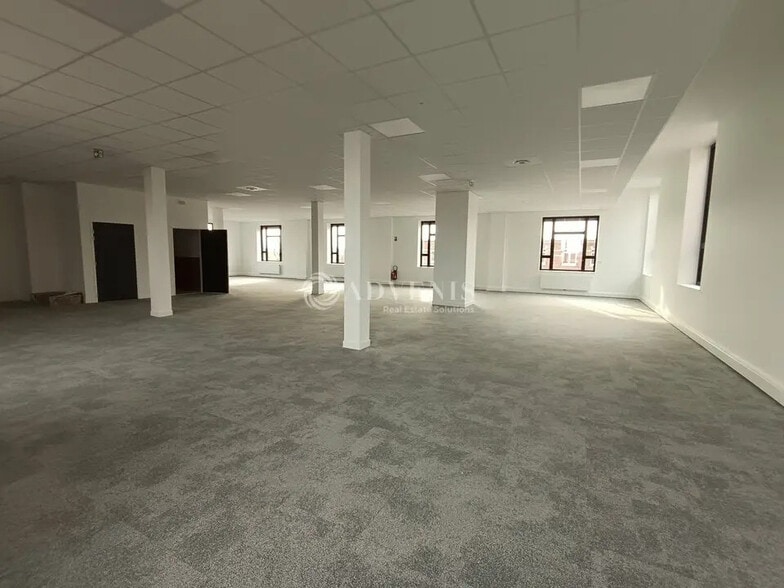 Bureau dans Saint-André-lez-Lille à louer - Photo intérieure – Image 3 sur 6