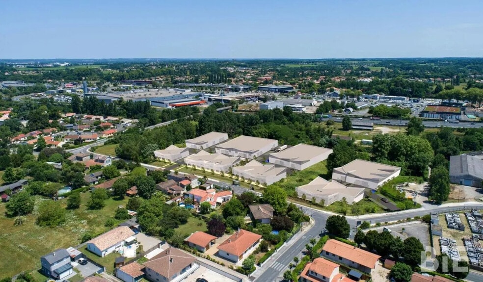 Local d'activités dans Carbon-Blanc à vendre - Photo de l’immeuble – Image 2 sur 4