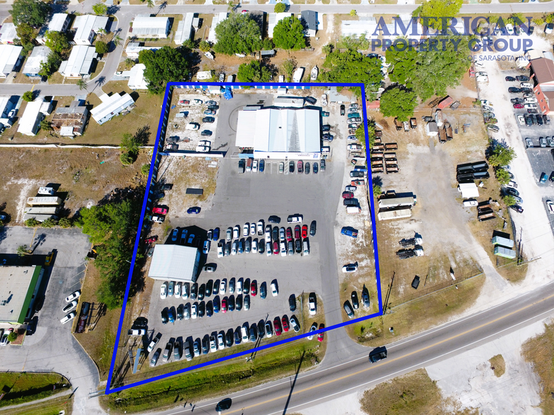 5004 15th E st, Bradenton, FL à vendre - Photo de l’immeuble – Image 3 sur 39