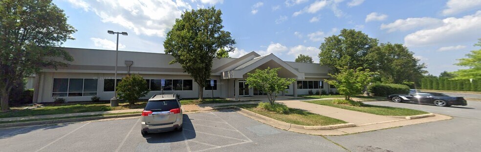 131 Dawson Dr, Winchester, VA à louer - Photo de l’immeuble – Image 2 sur 10