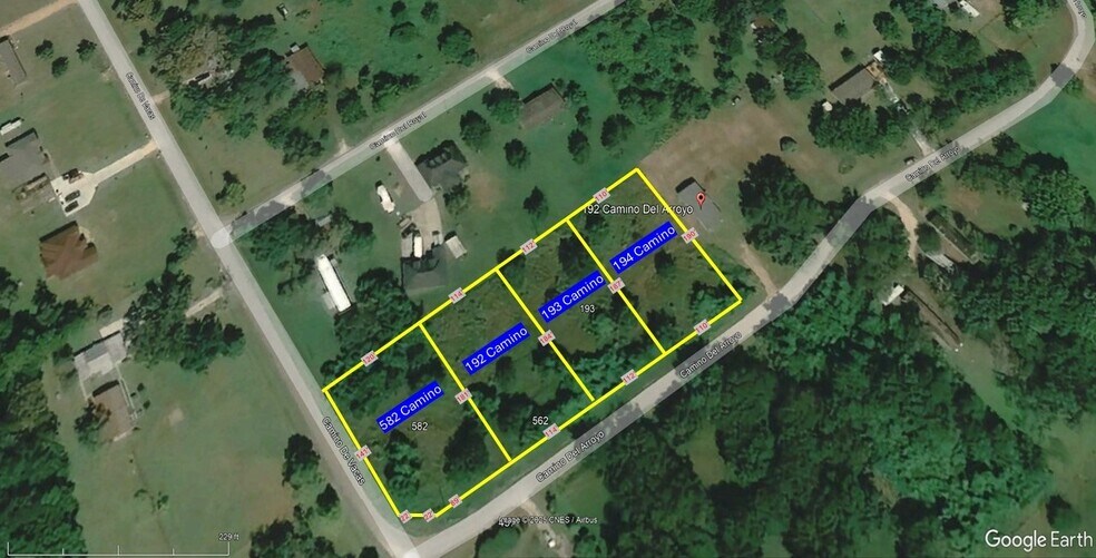 192 Camino Del Arroyo, Van Vleck, TX à vendre - Photo de l’immeuble – Image 2 sur 6