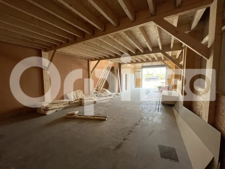 Industriel/Logistique dans Guérande à louer - Photo de l’immeuble – Image 2 sur 5