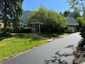 Plus de détails pour 25 Coronado Ct, Madison, WI - Logement à vendre