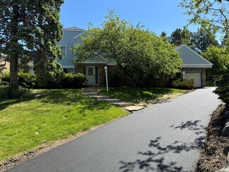 Plus de détails pour 25 Coronado Ct, Madison, WI - Logement à vendre