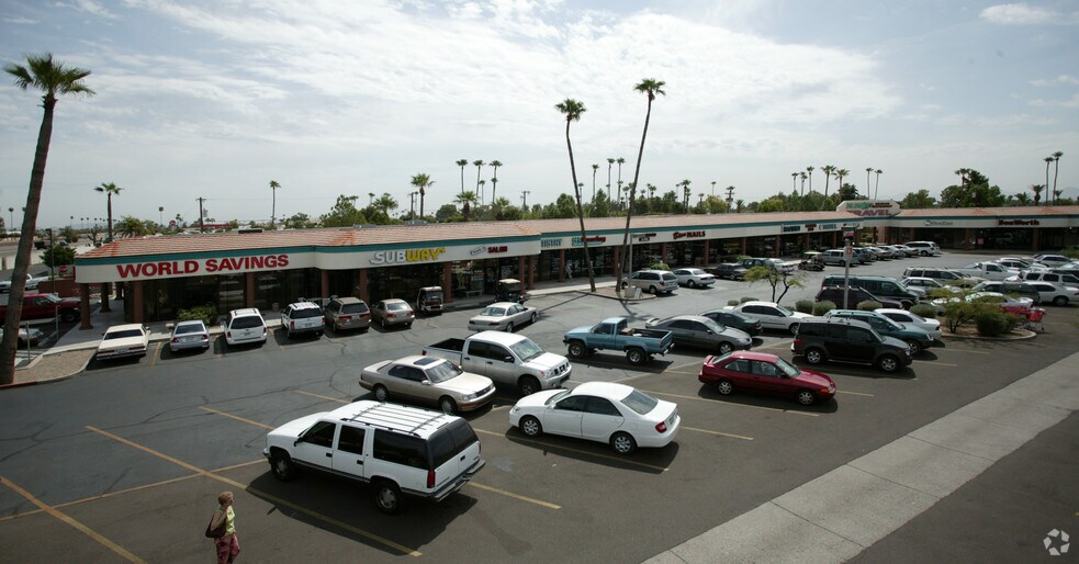 N 107th Ave, Sun City, AZ à louer - Photo de l’immeuble – Image 2 sur 3