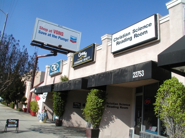 22753-22755 Ventura Blvd, Woodland Hills, CA à louer - Photo de l’immeuble – Image 2 sur 11