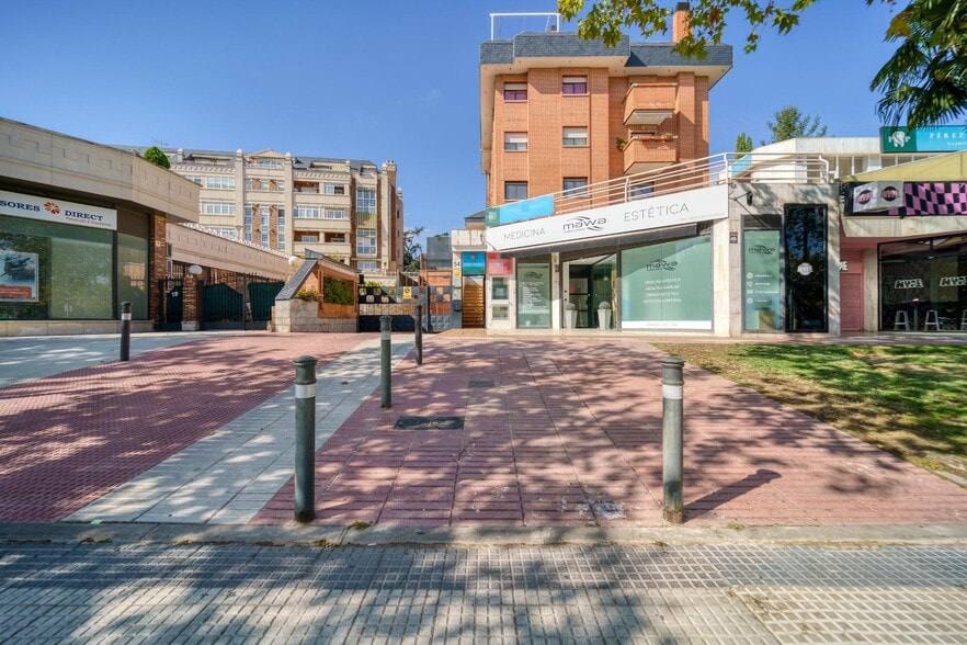 Local commercial dans Majadahonda, Madrid à louer - Photo intérieure – Image 1 sur 2