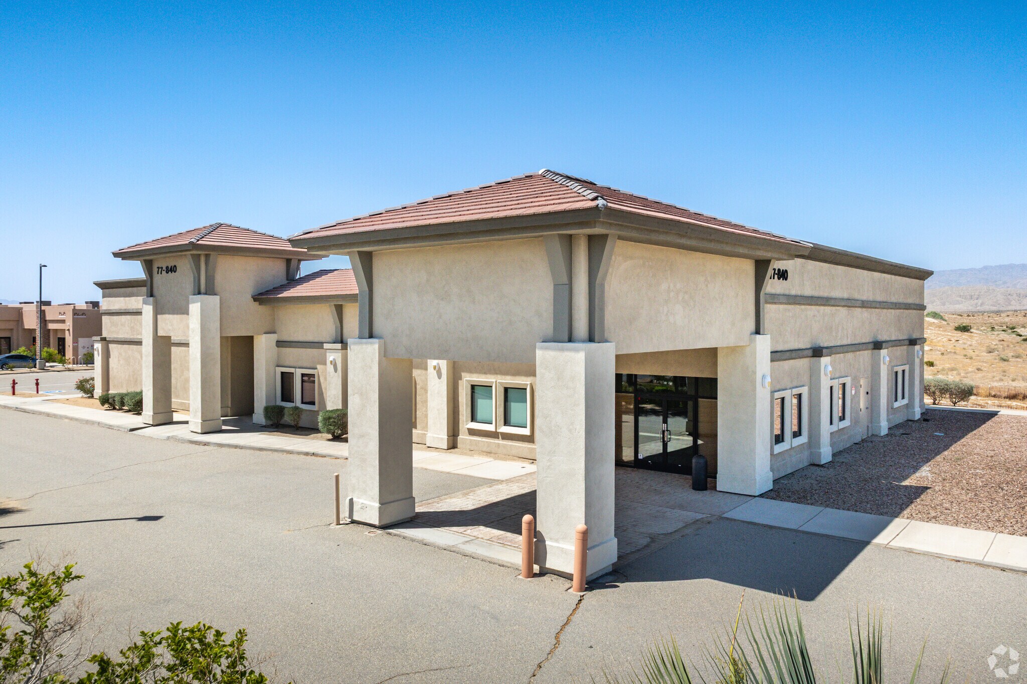 77840 Flora Rd, Palm Desert, CA à vendre Photo principale– Image 1 sur 25