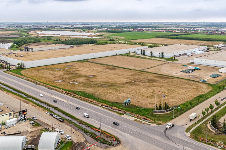 12850 170th St, Edmonton, AB à louer - Aérien – Image 2 sur 2