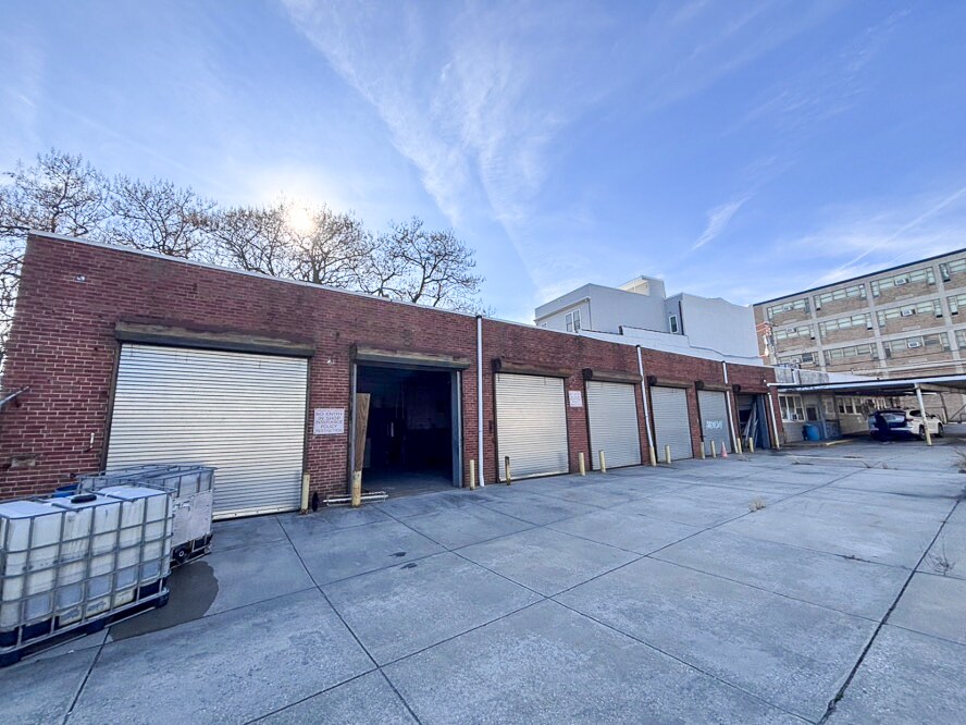 1247-1259 N 26th St, Philadelphia, PA à louer Photo principale– Image 1 sur 3