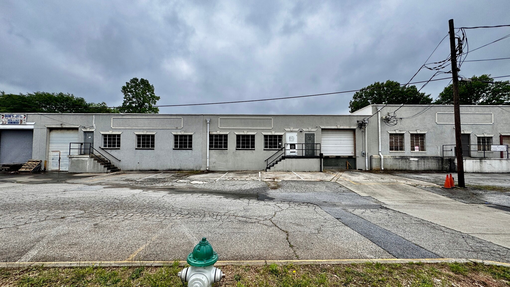 1530 Nabell Ave, East Point, GA à louer Photo de l’immeuble– Image 1 sur 1