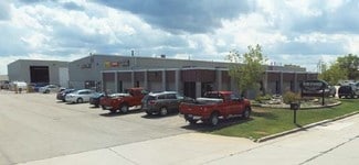 Plus de détails pour 11911 W Silver Spring Rd, Milwaukee, WI - Bureau à louer